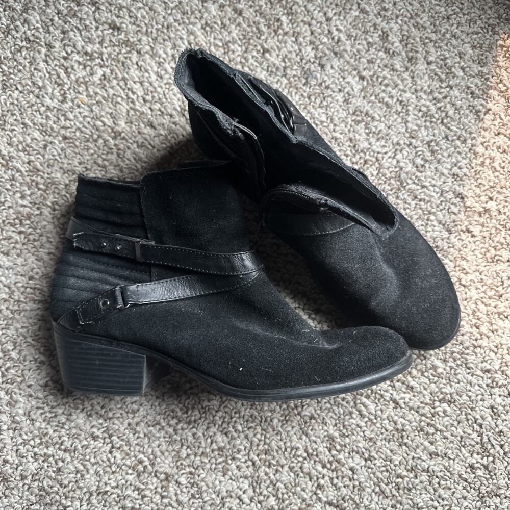Kohl's UPTOWN 35 Women's Black Mid-Calf Boots Size 11 M Zip Closure Round Toe